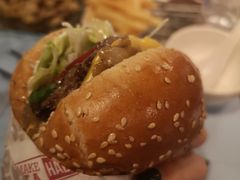 -The Habit Burger Grill 哈比特汉堡(爱琴海店)