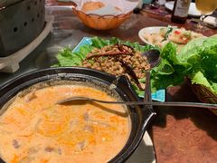 猪颈肉沙律-黄珍珍泰国菜馆(九龙城店)
