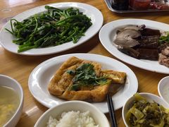 -乌文新澄海卤鹅店