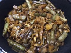 -内蒙焖面大盆骨餐馆(山大路店)