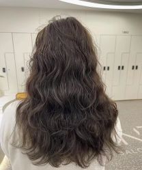 -卡尔诗·科技美肤连锁