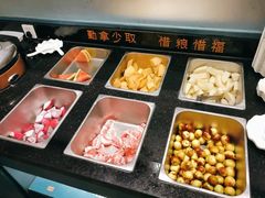 -小鱼小牛·鱼牛干锅·脆鱼火锅(世欧广场店)