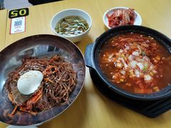 -屋里家延边朝鲜族冷面(南园店)