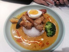 流心蛋鸡扒肠仔咖喱伴饭-和平馆·地道港澳茶餐厅(西门口店)