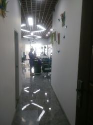 -V8潮牌·接发烫染连锁