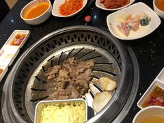 -木槿花韩式炭烤·熟成肉工坊(孙文东路店)