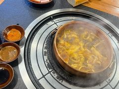 -阿山卓·野生菌火锅·纳西火塘烤肉