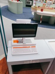 -奈尔宝家庭中心·亲子餐厅(北京东坝万达店)