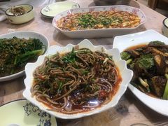 -洪霞餐馆