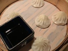 鸡汁杭州小笼包-桂满陇-十里风荷(合生汇店)