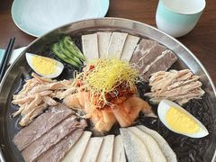 -绫罗岛海鲜私房菜(鸭绿江边店)