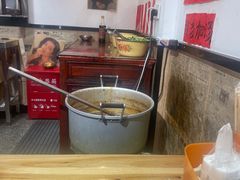 -柳州肥姨妈大骨螺蛳粉(曹路店)