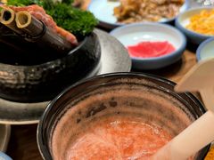 -明洞阿姨·韩式酱蟹烤肉·创意料理(三元桥店)