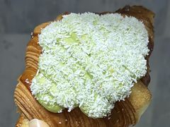 斑斓椰汁糯米可颂-PAOPAO Bakery&Café(港汇店)