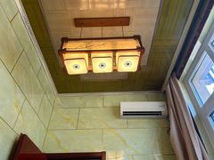 -宾朋海鲜特色美食餐厅·纯手工鲅鱼水饺(兴海路店)