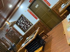 大堂-三里屯土灶炖公鸡地锅鸡(江东店)