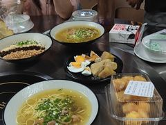 -小眼睛餐饮&杨杨夜宵