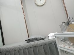-苗方清颜专业祛痘·皮肤管理