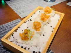 -卡普里披萨·牛扒·下午茶