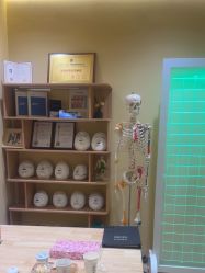 -小颜秘家·韩国整骨