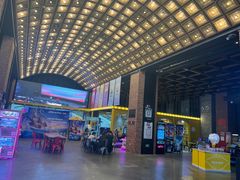 -CGV星星影城(颐堤港ScreenX店)