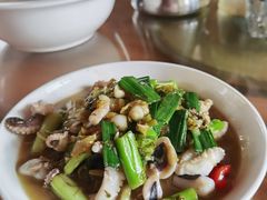 -芦茨金富饭庄·25年老字号·专做稻草鸡