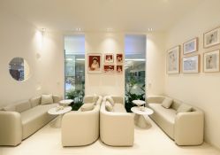 -Two  Monkeys 孕婴写真馆(龙华店)