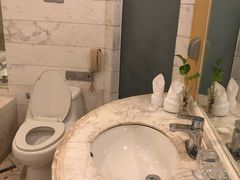 -岳阳阿波罗御庭酒店(岳阳楼区南湖广场店)