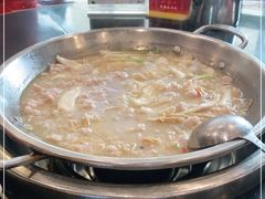 -老来福·非遗酸汤兔(凯旋路店)