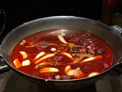 -湊湊火锅·茶憩(新中关购物中心店)