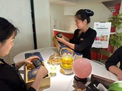 点击看大图 -阅年轻·AI家庭健康体质调理