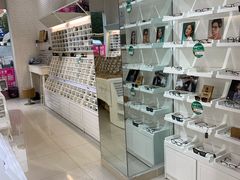 店内环境-诺柯视眼镜-蔡司依视路官方工厂店(淞南一店)