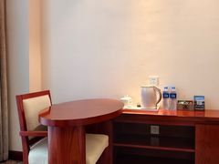 -兴芮温泉度假区