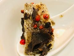 黑松露生焗东极生态大黄鱼-宁波柏悦酒店·钱湖渔港