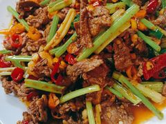 辣椒炒肉-东方红·湖南菜(仓山万达店)