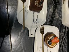 -UNI UNI(环亚凯瑟琳店)