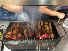 -老广烧烤(骆驼山康馨园店)