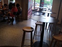 大堂-肯德基(宁波万达店)