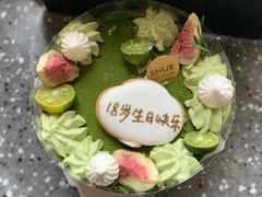 -半勺舒舒生日蛋糕店