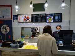 -渝龙记罐罐米线(中央城店)