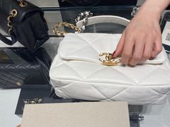 -CHANEL(恒隆广场店)