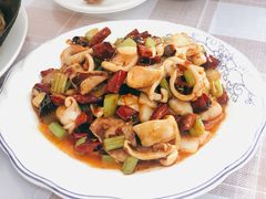 -公寓家常菜馆(海军博物馆店)
