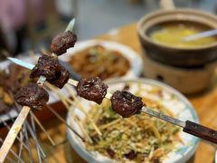 -亿牌牌东北烧烤(怀特店)