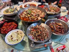 -昱龙大盆牛蛙馆(三兴街总店)