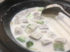 香芋芡实百合煲-朱仔记食府(江南大道店)