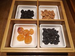 四格小食-九锅一堂酸菜鱼(新南凯德直营店)