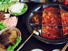 -疯狂的筷子老灶九宫格火锅