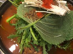 -喇喇排骨火锅·传统韩式脊骨汤(望京西园总店)