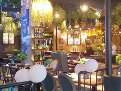 -临界音乐酒馆·小龙虾·江湖菜(华熙LIVE·鱼洞店)