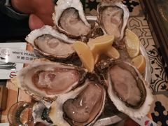 -斯普汇生蚝牛排馆(中骏世界城店)